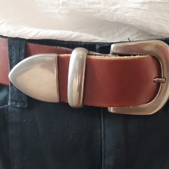Women's Vintage Genuine Brown Leather Belt SIZE SMALL - Picture 2 of 9